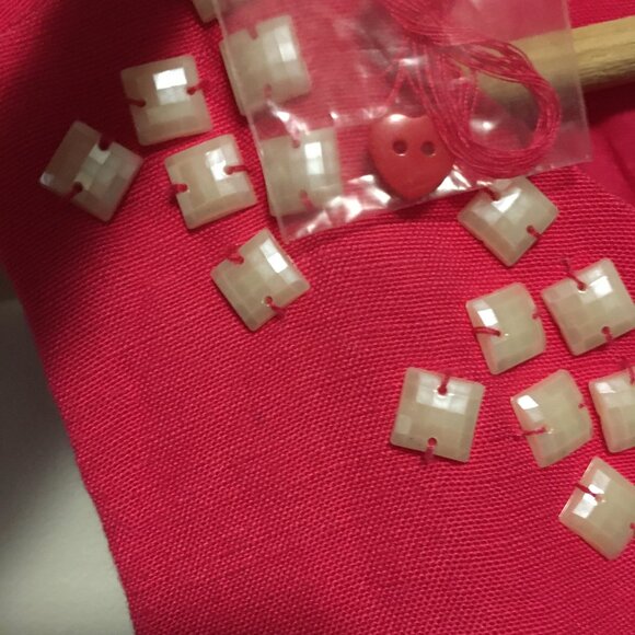 Barbiecore Pink Linen Blend Seashell Dress - Picture 8 of 16